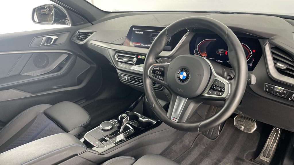 BMW 1 Series M Sport YC24KNX Black #6
