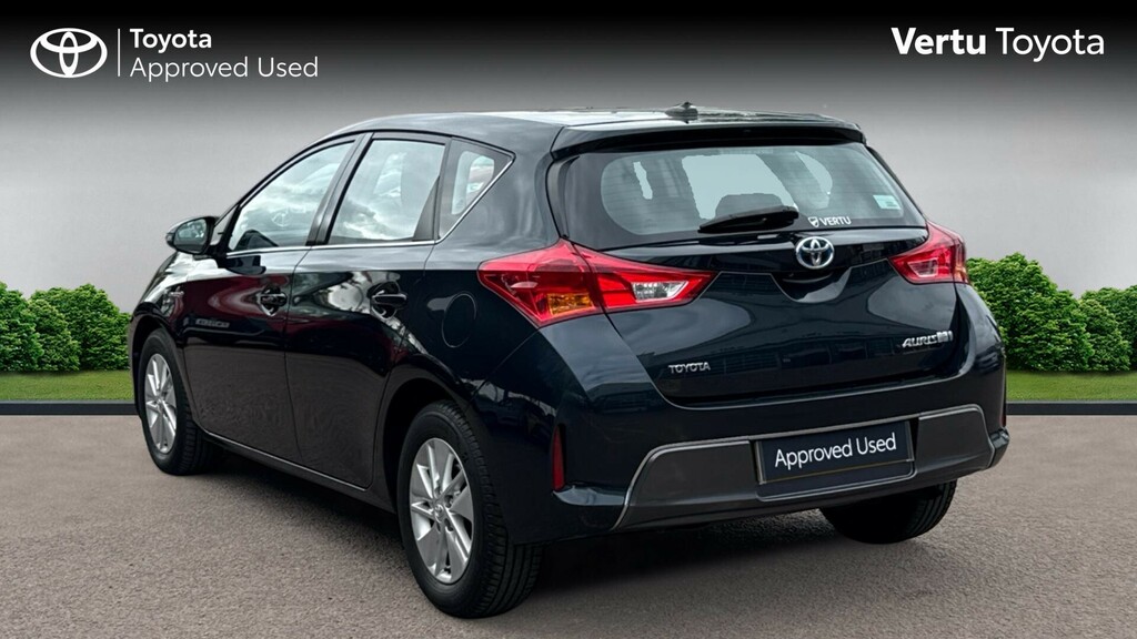 Toyota Auris Icon AV14JNK Grey #4