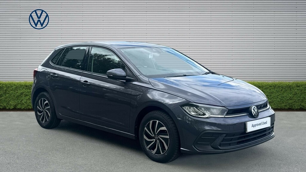 Volkswagen Polo Life Grey