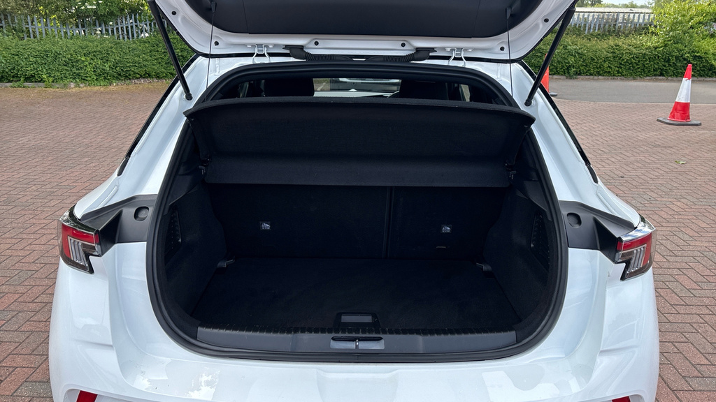 Vauxhall Mokka Ultimate AX23KBV White #4