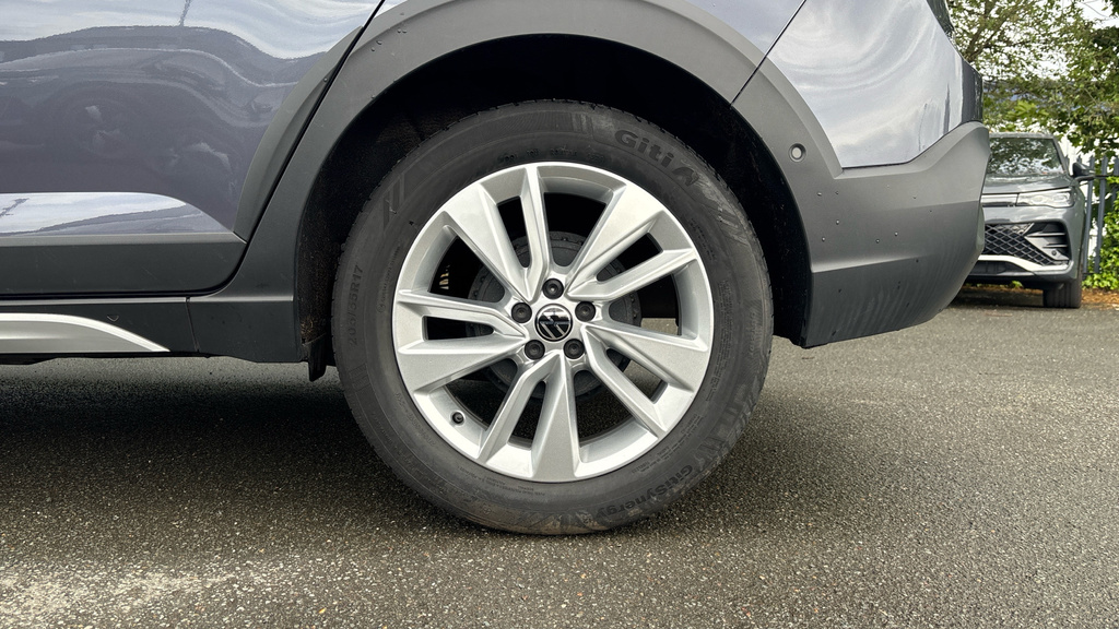 Volkswagen Taigo Match Grey #5