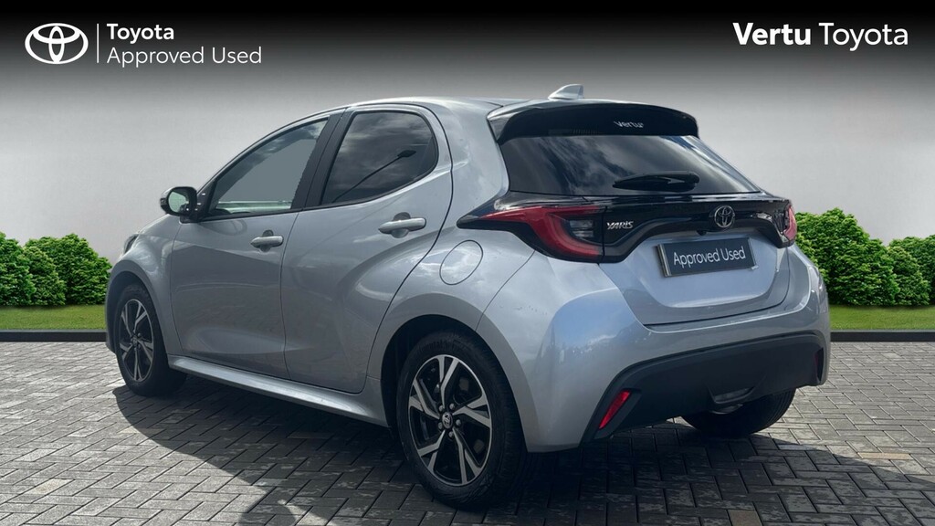 Toyota Yaris Design Silver #4