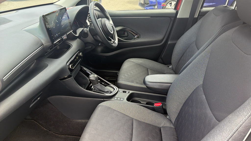 Toyota Yaris Design SG74EPL  #5
