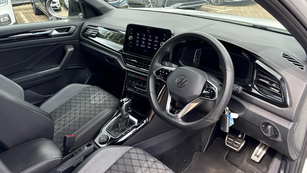 Volkswagen T-Roc R-line FP72XCJ White #6