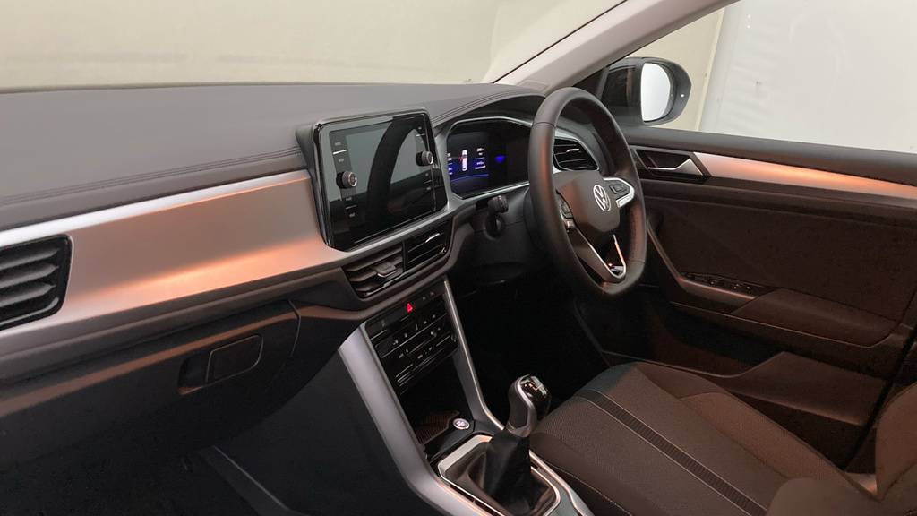 Volkswagen T-Roc Match Black #2