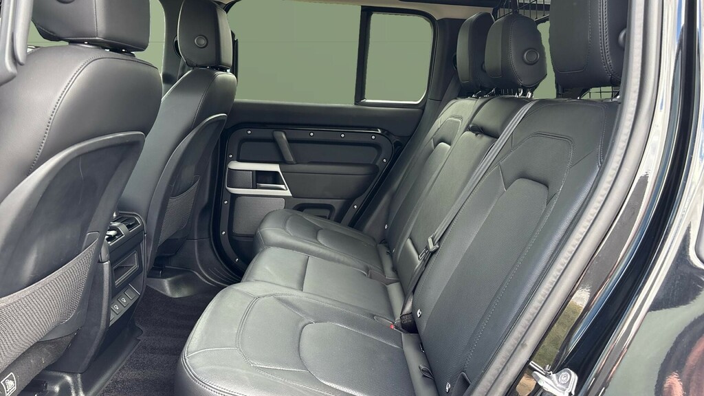 Land Rover Defender 110 Xs Edition DE24XSD Black #4