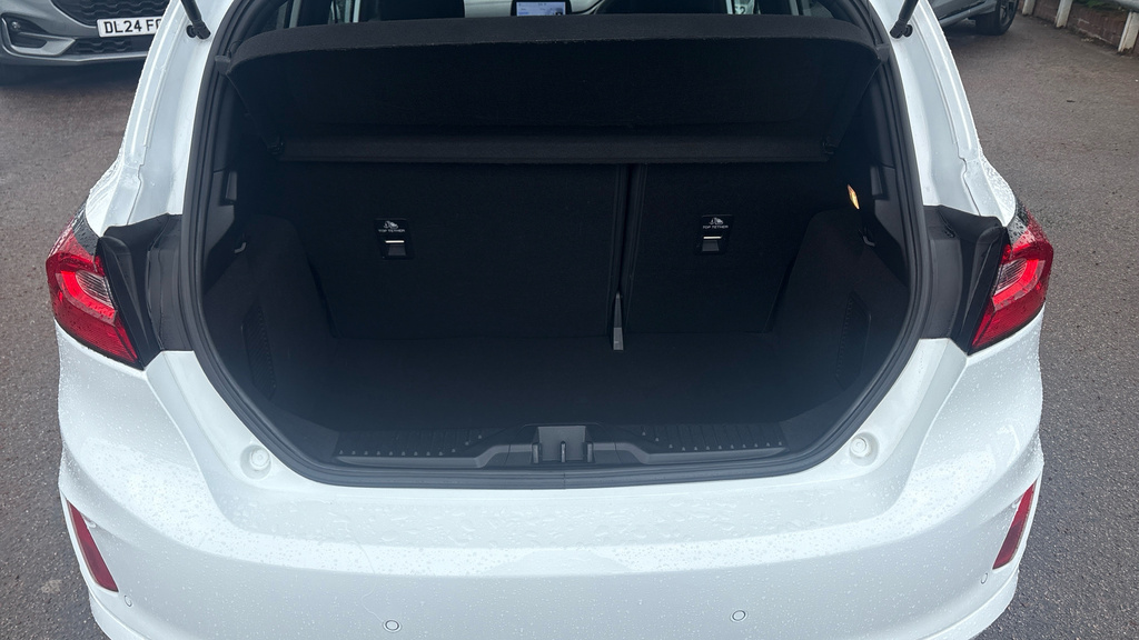 Ford Fiesta St-line DN23WZA White #4
