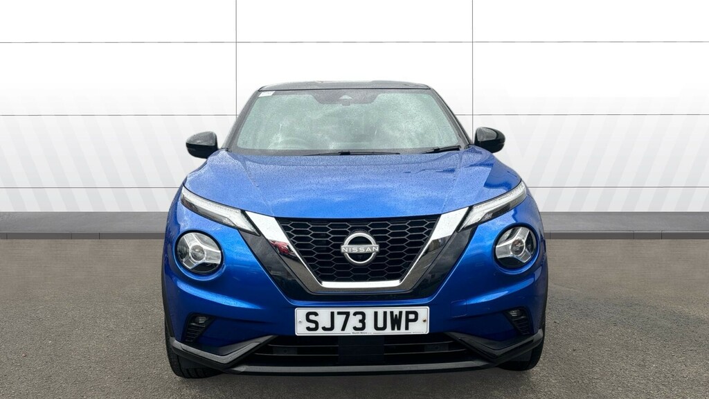 Nissan Juke Tekna Blue #3