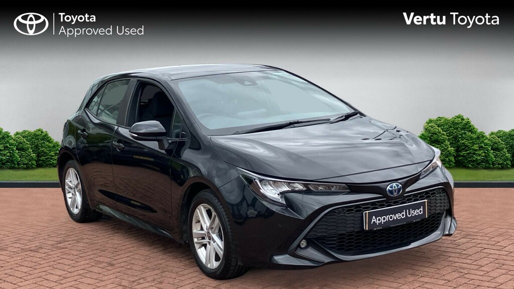 Toyota Corolla Icon Tech Black