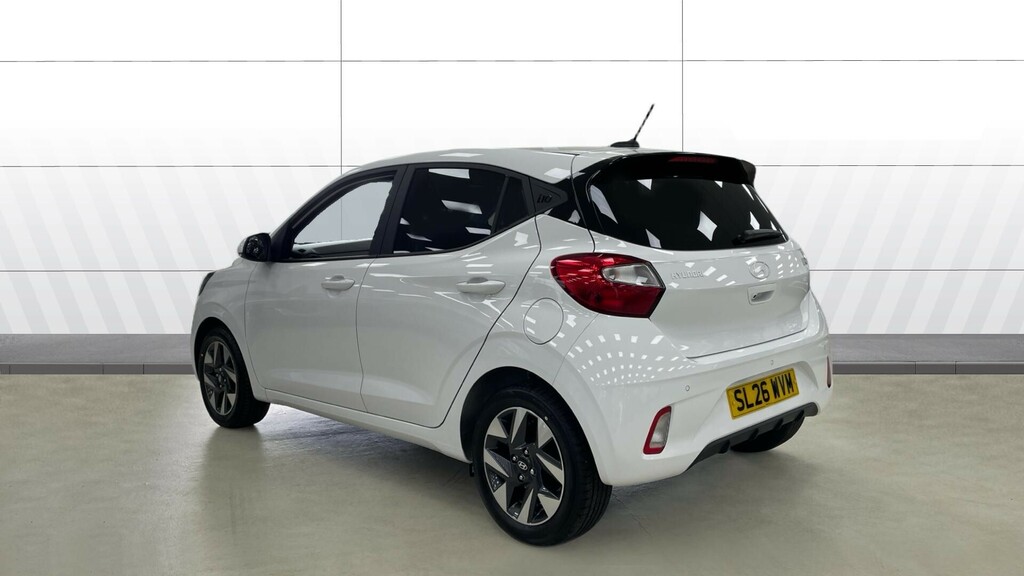 Hyundai I10 Advance White #2