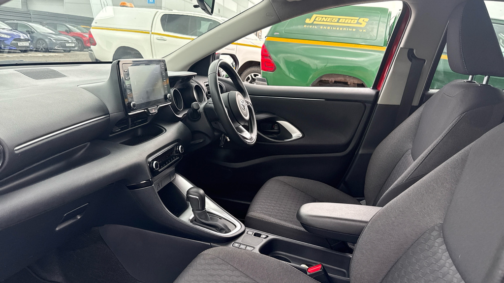 Toyota Yaris Design SD23FNM #5
