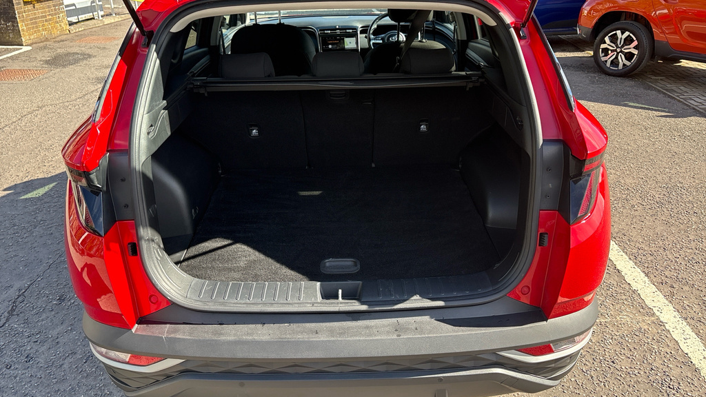Hyundai Tucson Se Connect SA22UCG Red #4