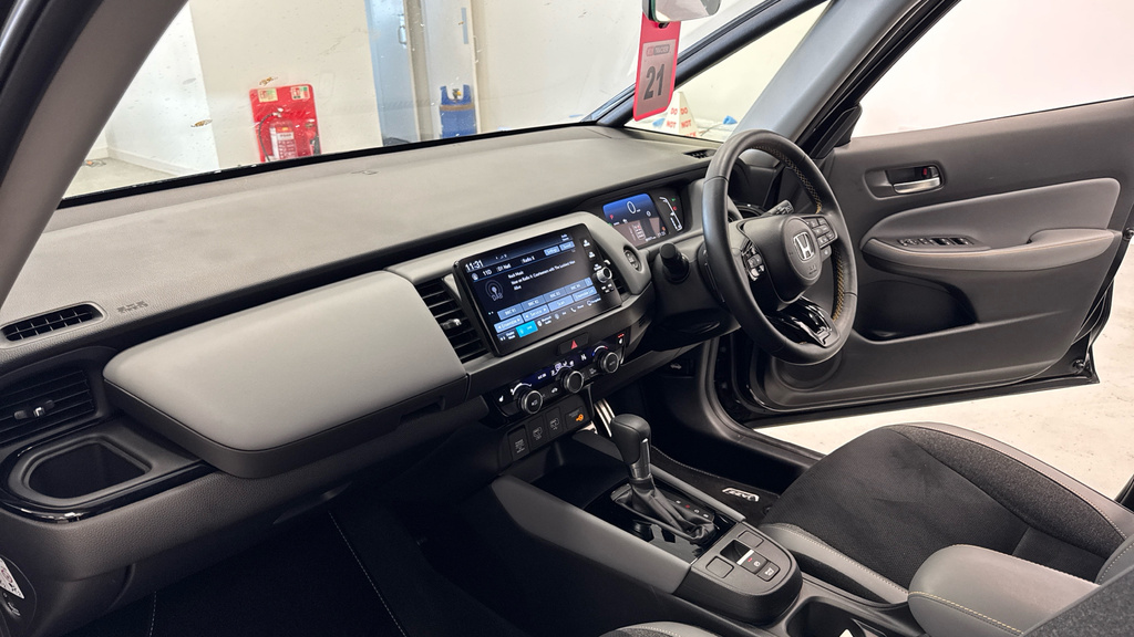 Honda Jazz Advance Sport AK25BZL Black #2