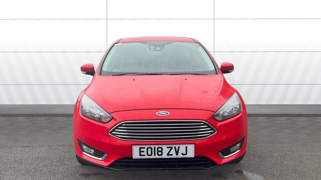 Ford Focus Titanium Red #3