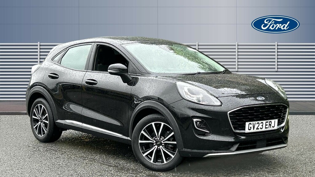 Ford Puma Titanium Black