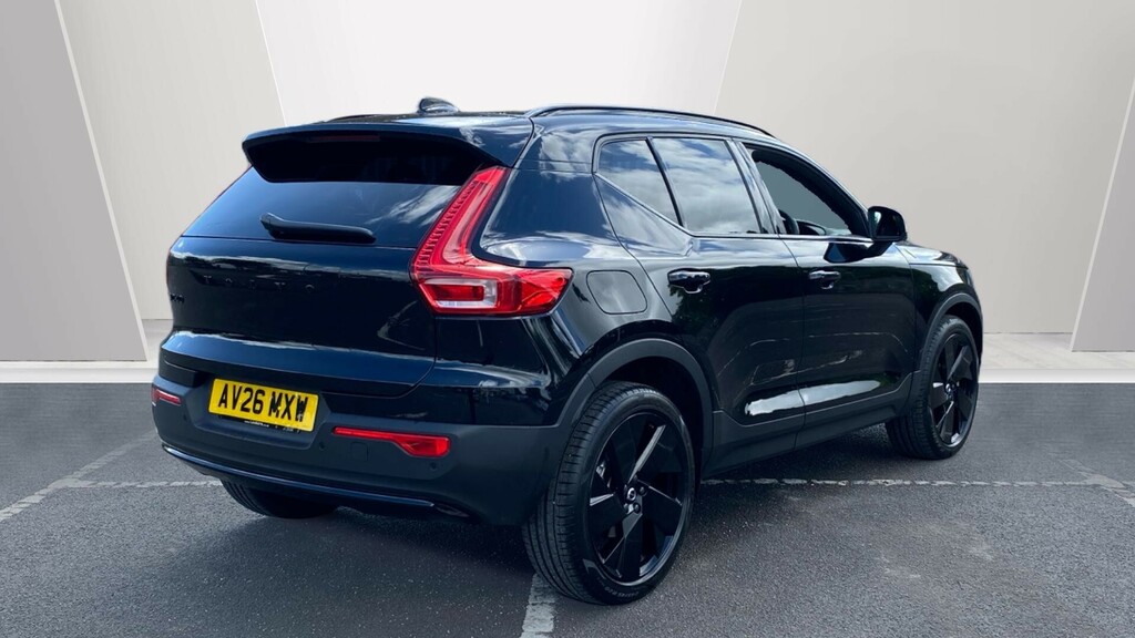 Volvo XC40 Plus Black Edition AV26MXW Black #2