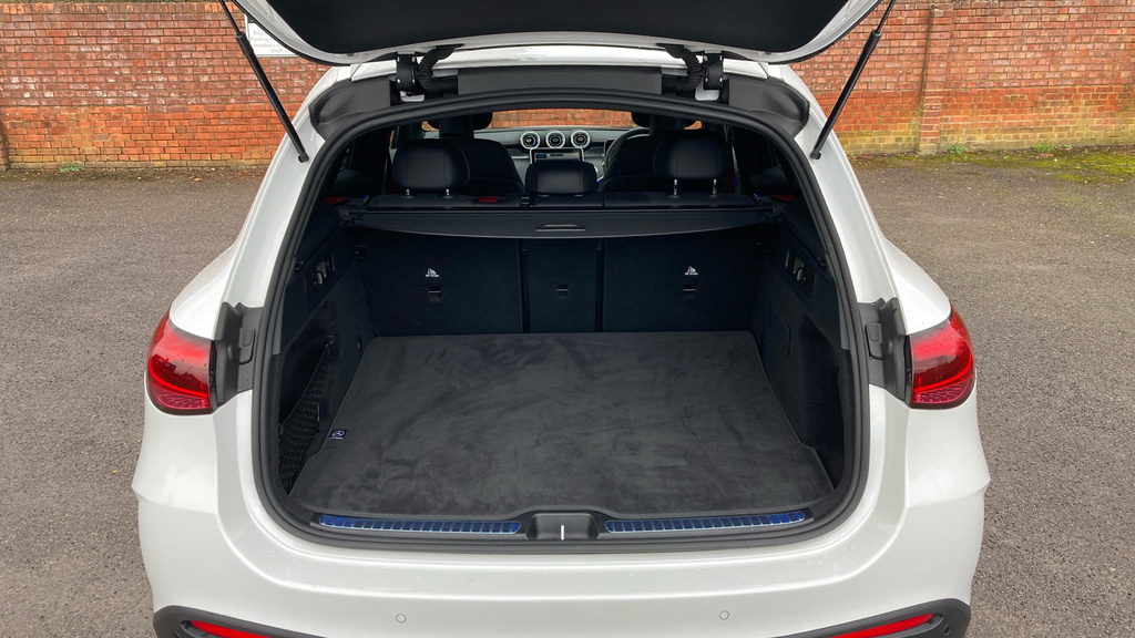 Mercedes-Benz GLC Class Amg White #4