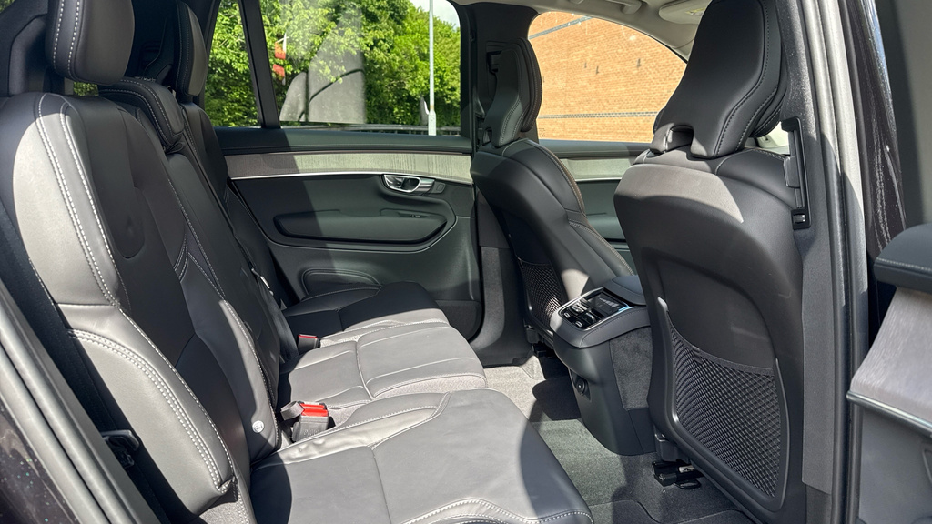 Volvo XC90 Plus Pro WG26ENJ Black #6