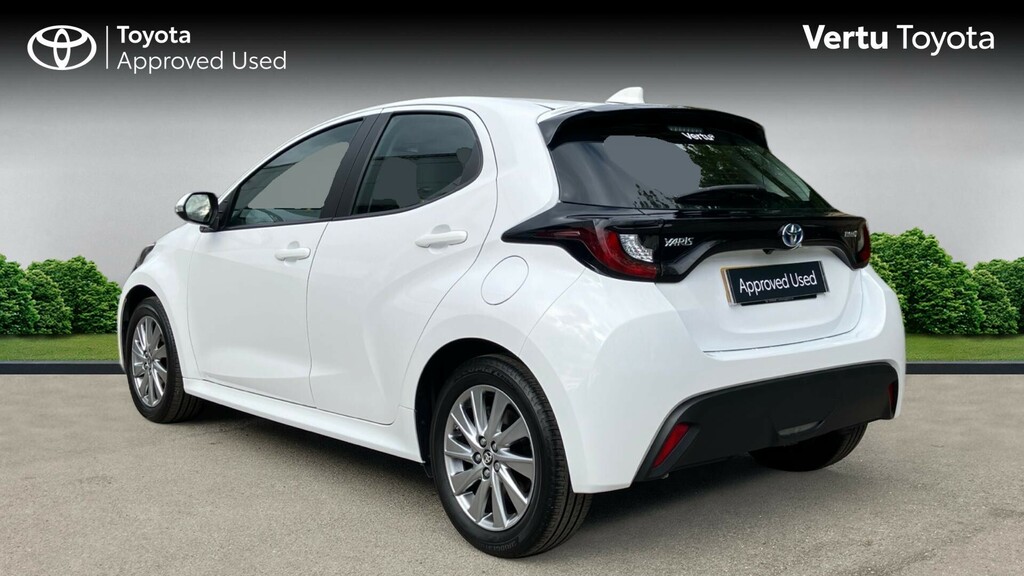 Toyota Yaris Icon AF73UOC White #3