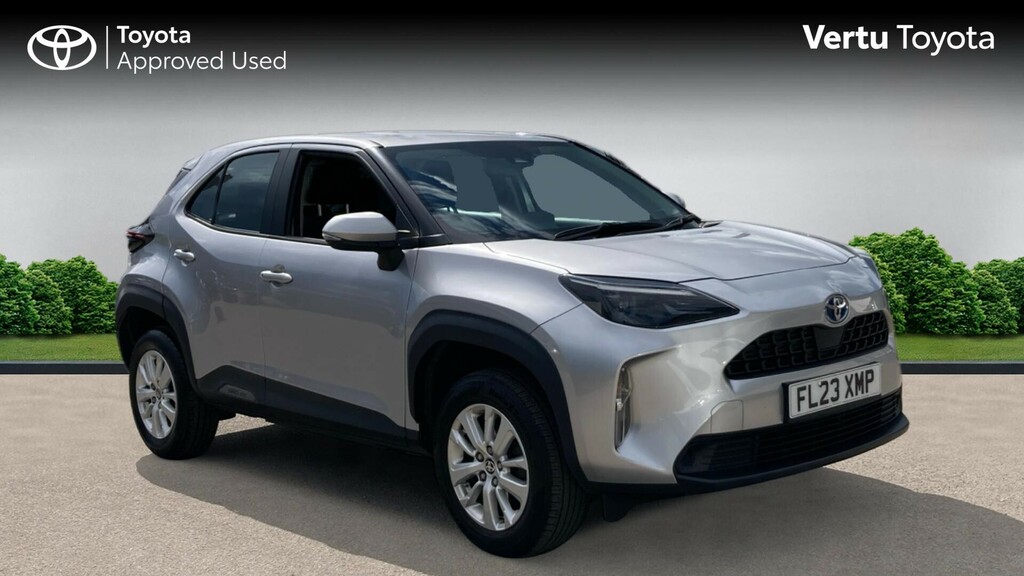 Toyota Yaris Cross Icon Silver