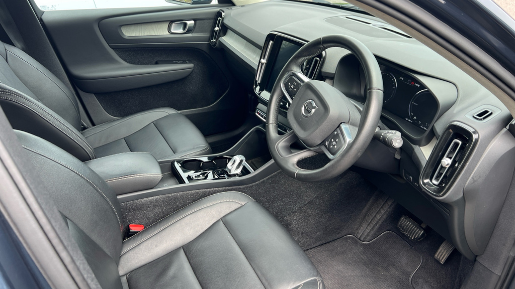 Volvo XC40 Inscription WK70UVX Blue #4