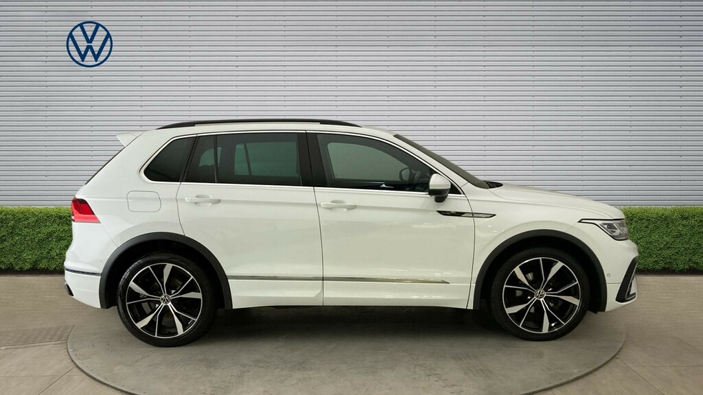 Volkswagen Tiguan R-line YH23CFN White #4