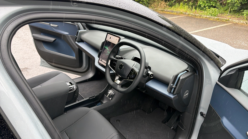 Volvo EX30 Plus Grey #3