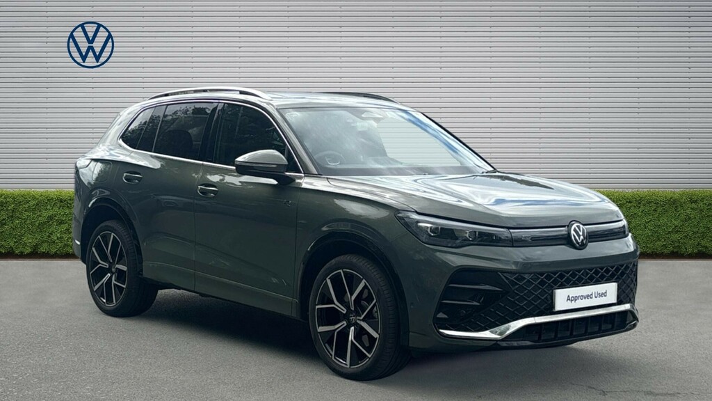 Volkswagen Tiguan R-line Green