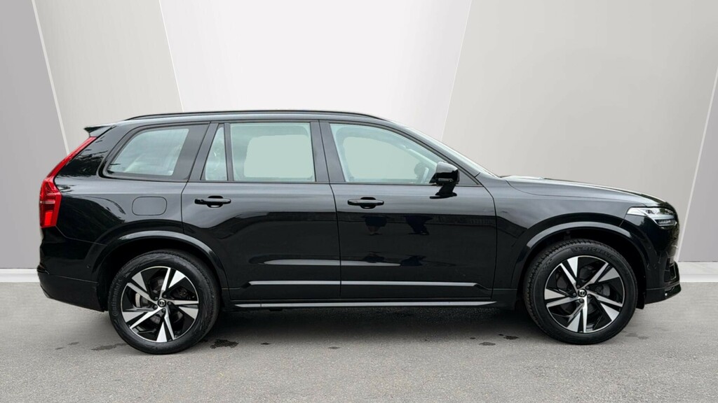 Volvo XC90 Plus Black #3