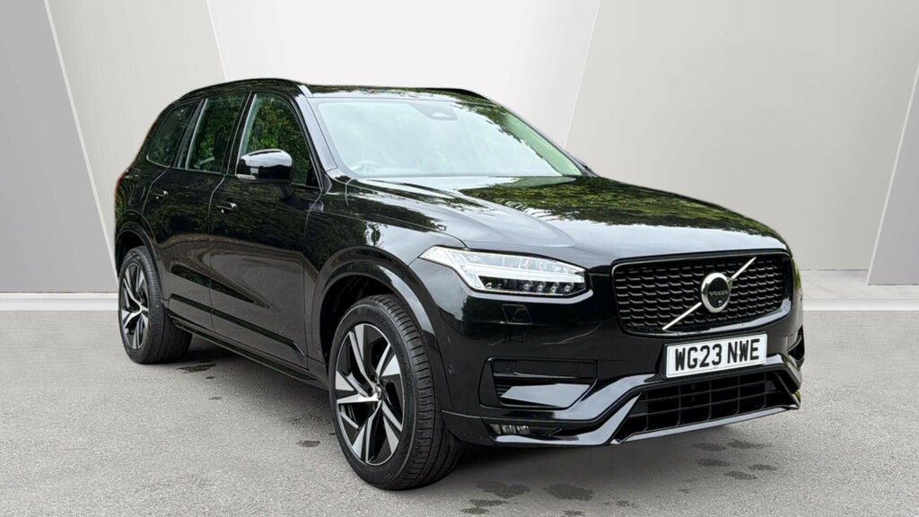 Volvo XC90 Plus Black