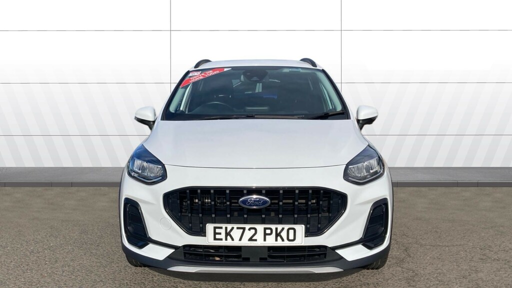 Ford Fiesta Active White #3