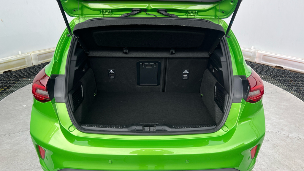 Ford Focus St Green #4