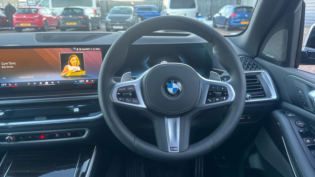 BMW X5 M M Sport White #5