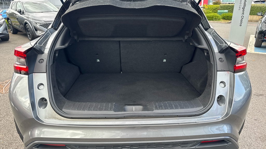 Nissan Juke Tekna DG71FHE Grey #4