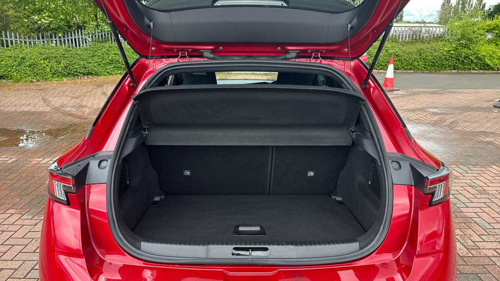 Vauxhall Mokka-e Ultimate CK23YLD Red #4