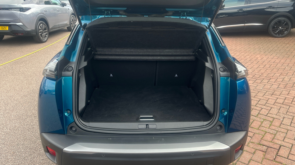 Peugeot e-2008 Gt Blue #4
