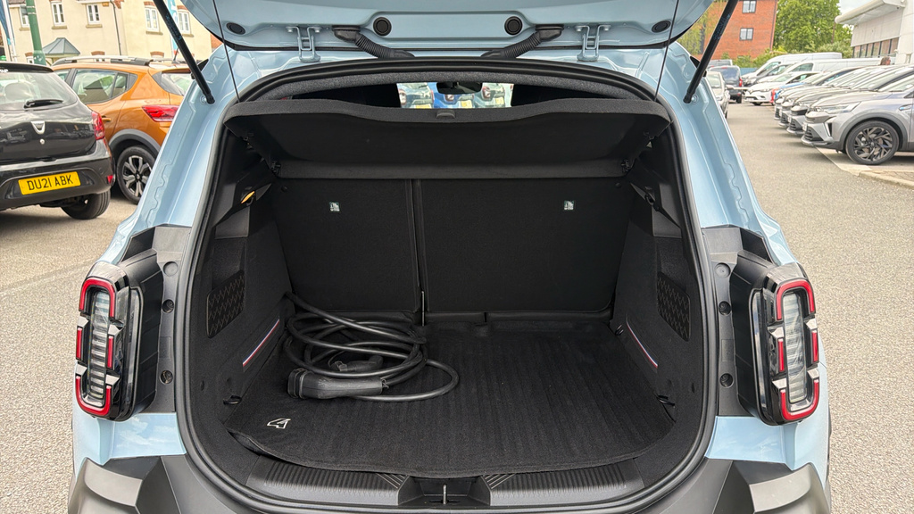 Renault 4 E-Tech Techno FJ75YFE Blue #4