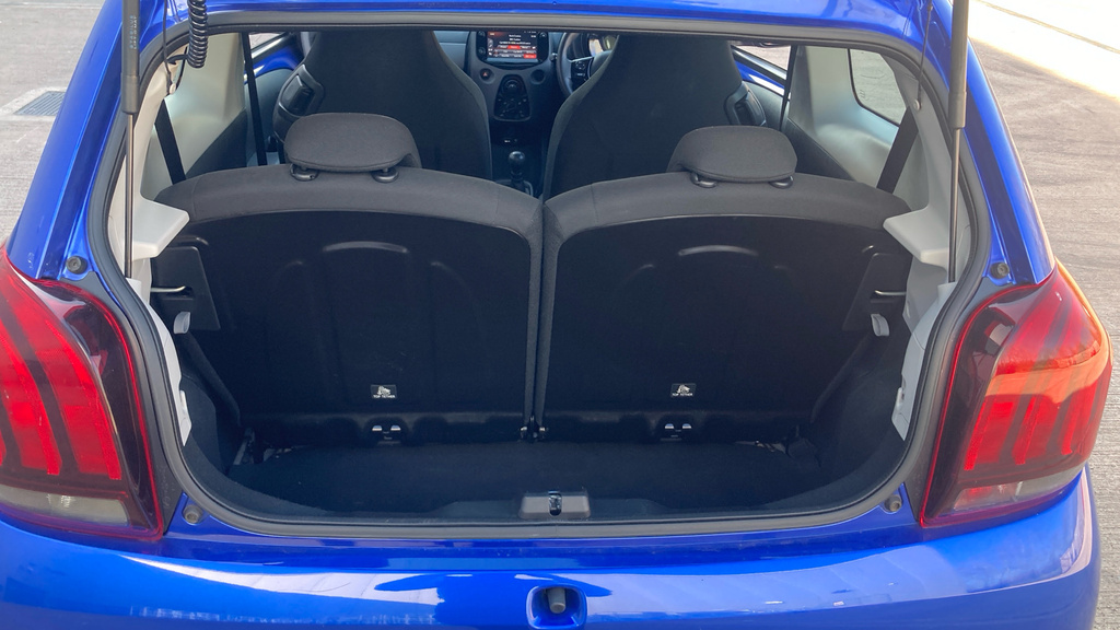 Peugeot 108 Active Blue #4
