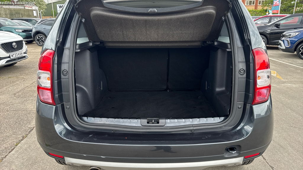 Dacia Duster Laureate Grey #4