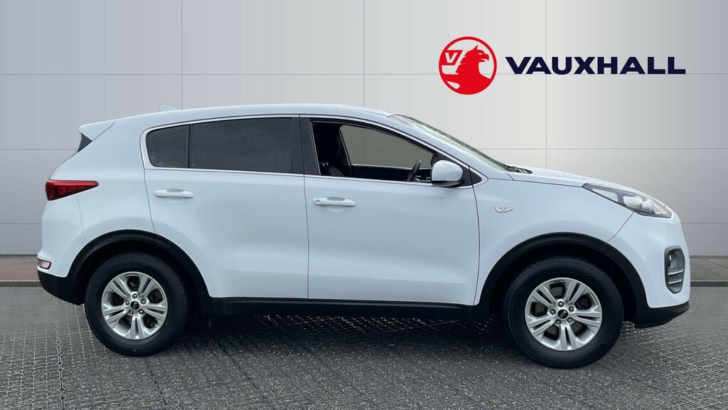 Kia Sportage 1 NL68MFJ White #5