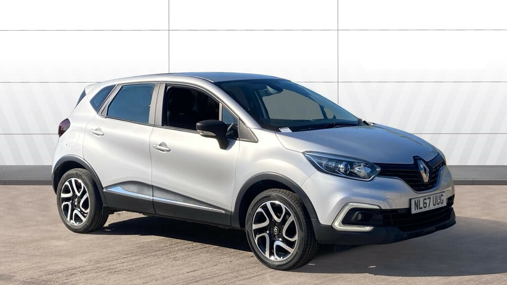 Renault Captur Dynamique Nav Silver