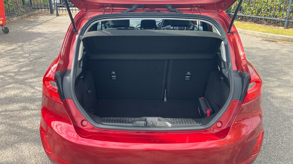 Ford Fiesta Zetec Red #4