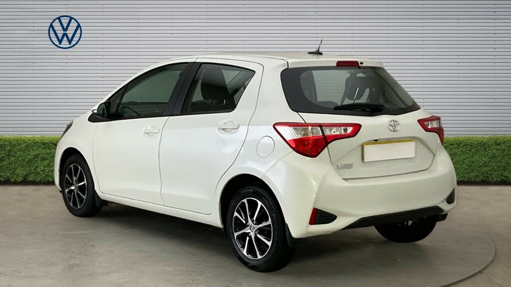 Toyota Yaris Icon Tech YC68LFM White #3