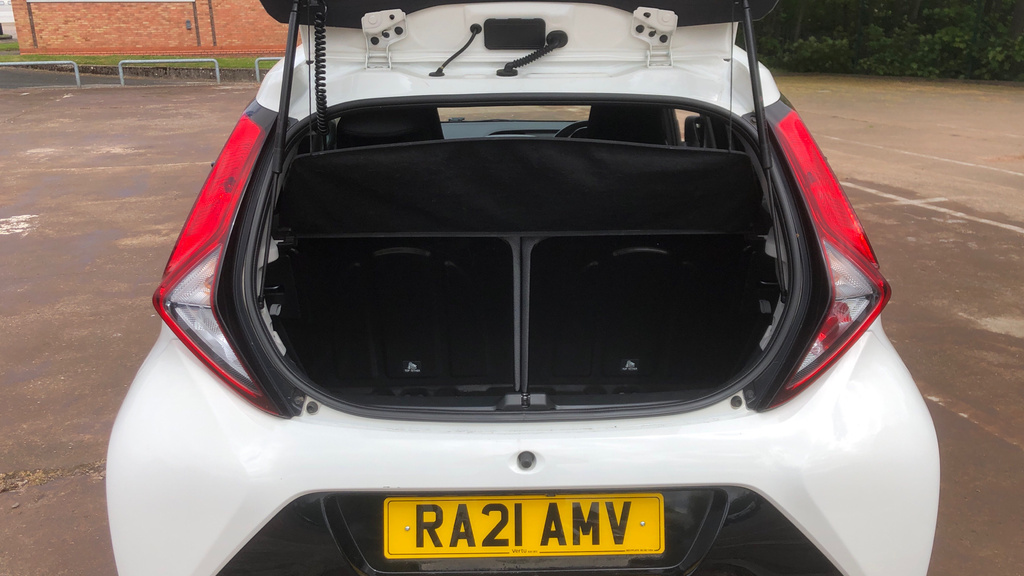 Toyota Aygo X X-trend RA21AMV White #4