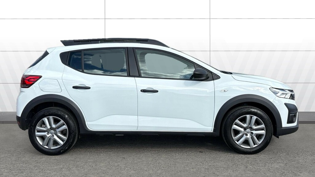 Dacia Sandero Stepway Essential SM23ZDV White #5