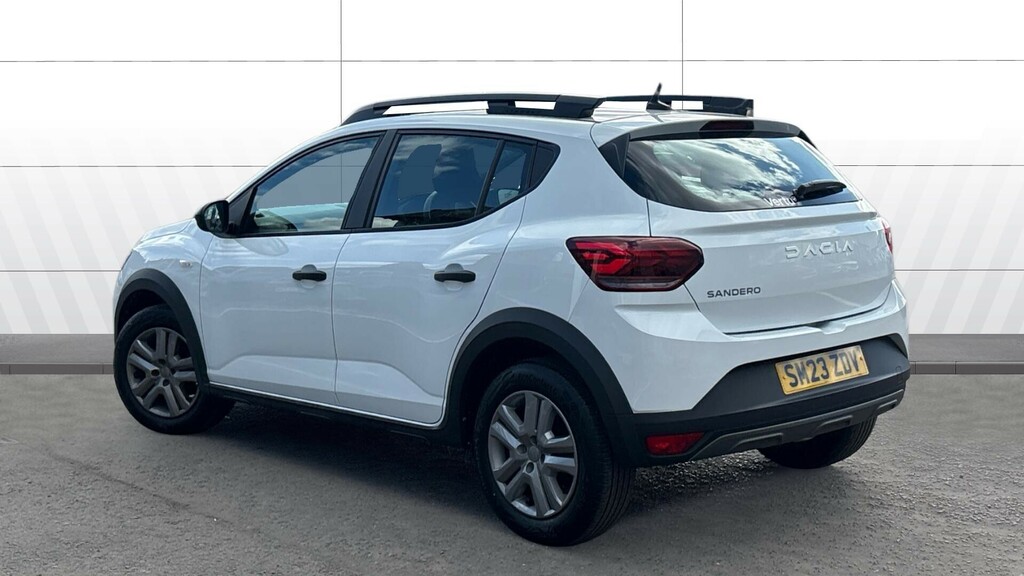 Dacia Sandero Stepway Essential SM23ZDV White #2