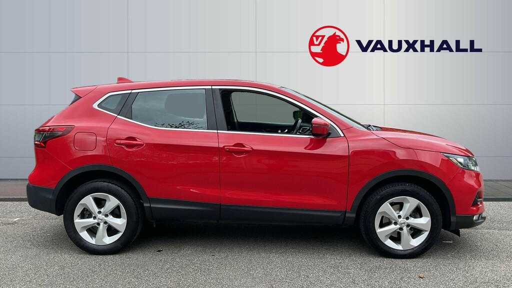 Nissan Qashqai Acenta Premium FN19XJT Red #5