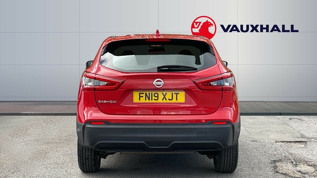 Nissan Qashqai Acenta Premium FN19XJT Red #6