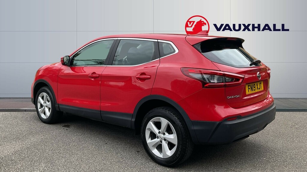 Nissan Qashqai Acenta Premium FN19XJT Red #2