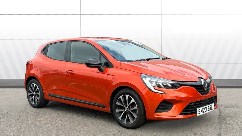 Renault Clio Evolution Orange